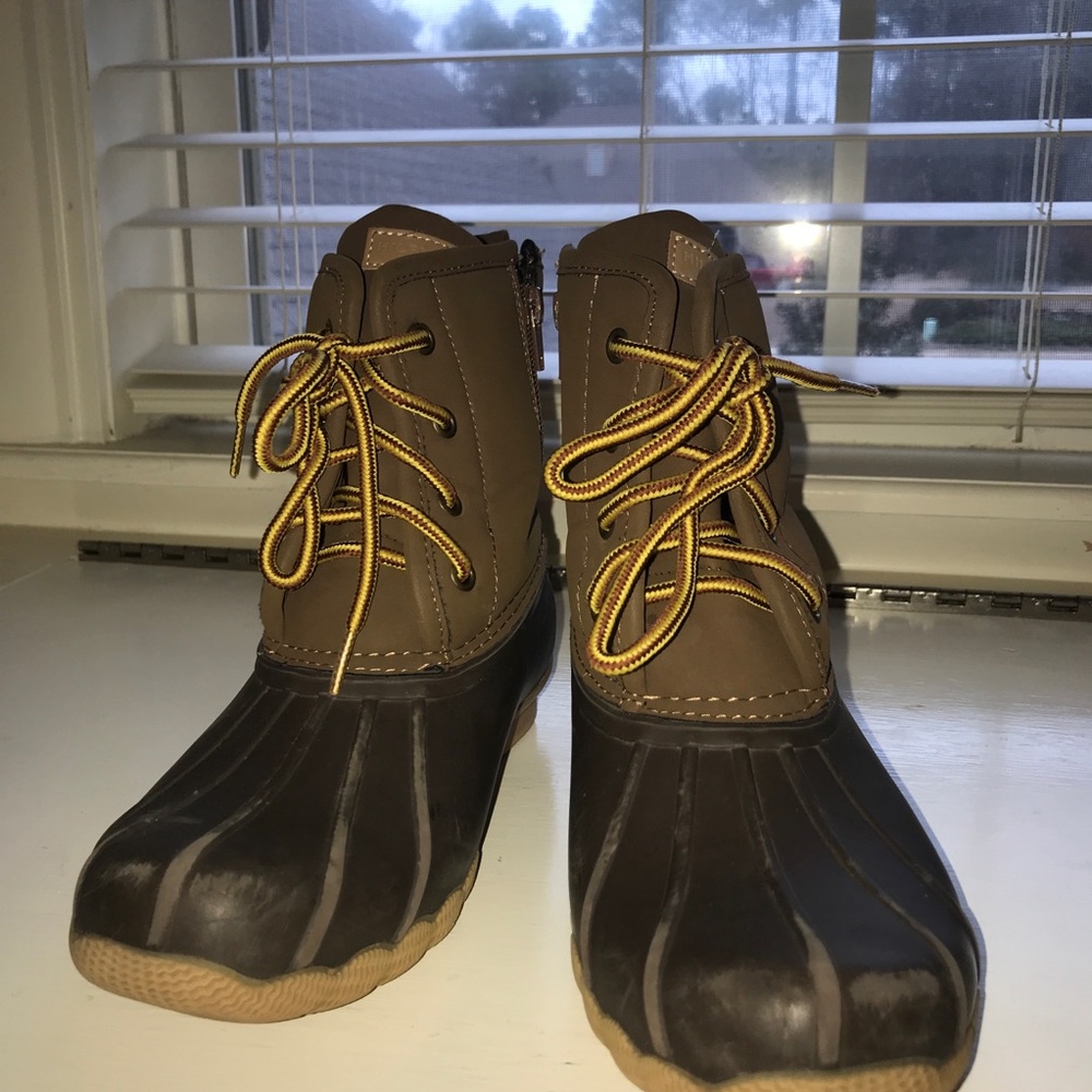 Boys Tommy Hilfiger Duck Boots